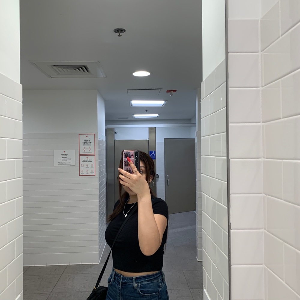 Meet your Posher, Gisselle